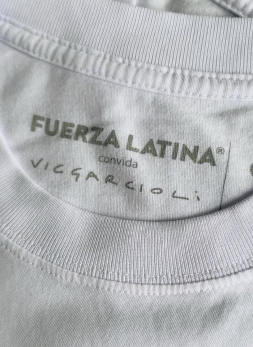 Camisetão HACERLO CON MIEDO ES IGUAL DE VALIENTE branco - Image 3